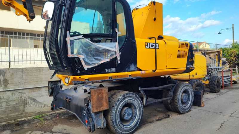 OmecoHub - JCB JS175W 